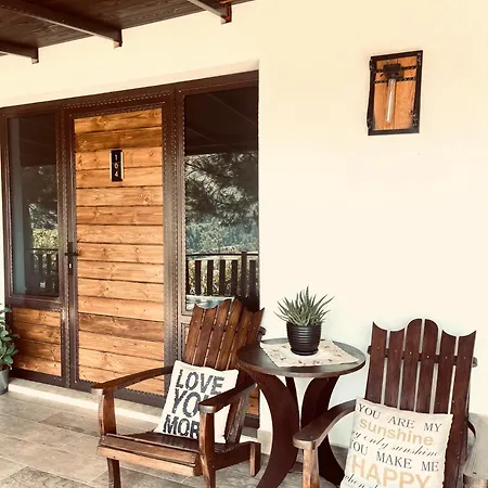 Forest House 3*