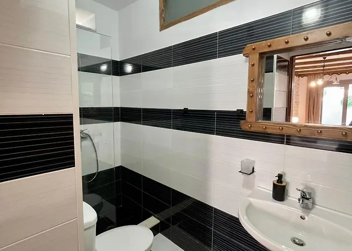 Forest House بيت ضيافة بيرات