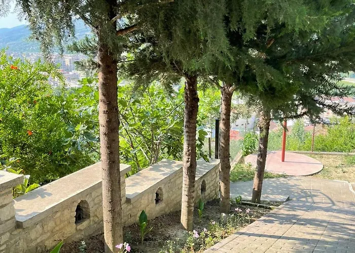 Forest House بيت ضيافة بيرات