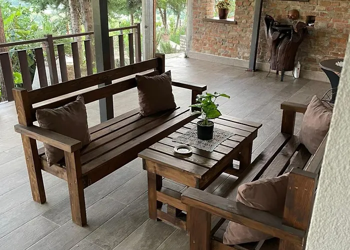 Forest House بيت ضيافة