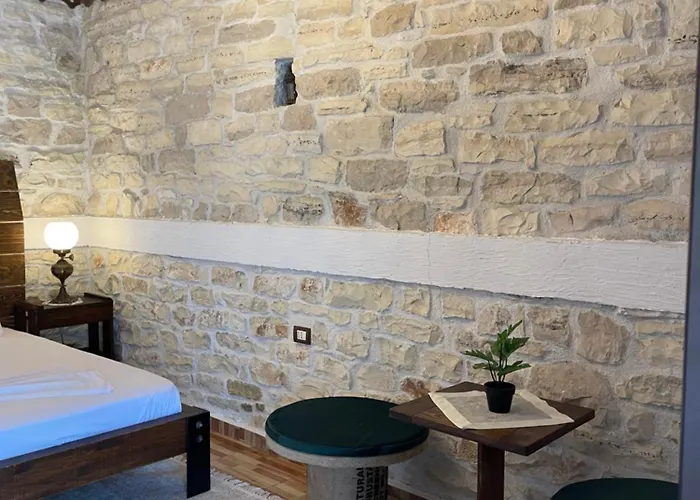 Forest House بيت ضيافة 3*