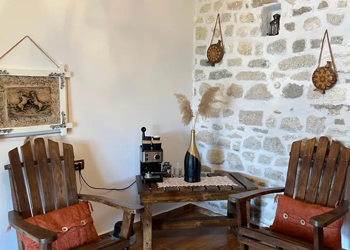 Πανσιόν Forest House