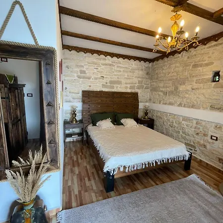 Pensjonat Forest House Berat