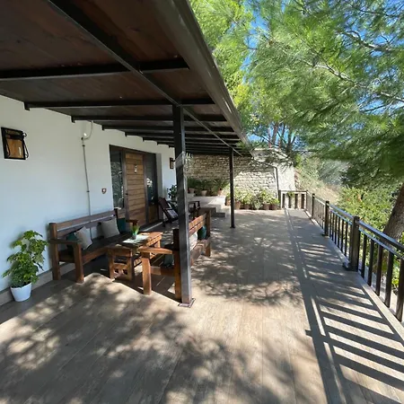 Casa de hóspedes Forest House 3*