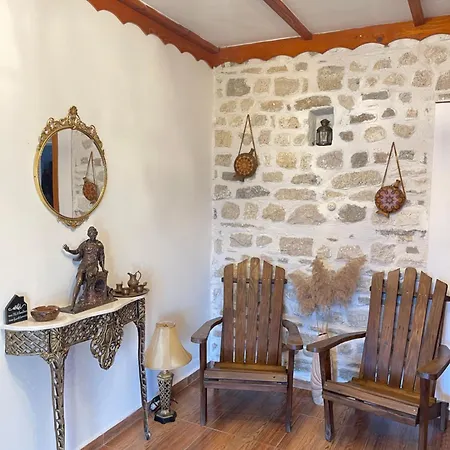Forest House 3*