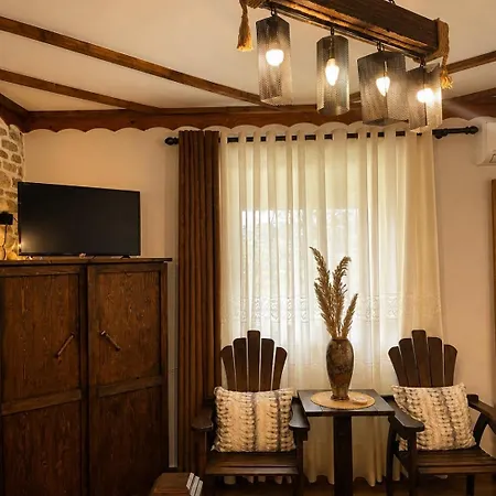 Guest house Forest House 3*