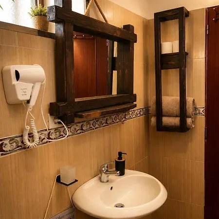 Forest House 3*