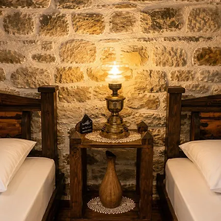 Forest House Berat